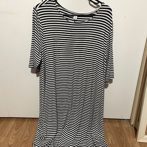 Old navy t-shirt dress knee length